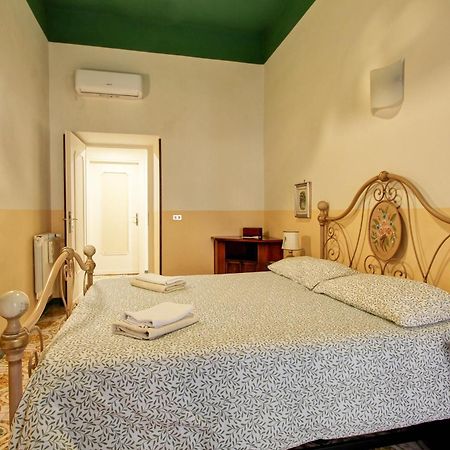 Roman Apartment Luaran gambar