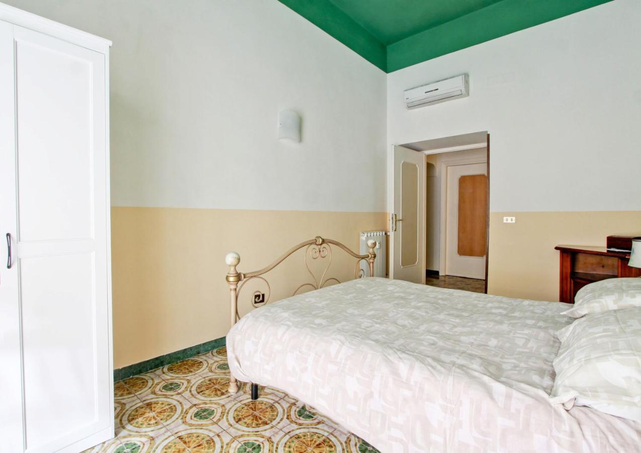 Roman Apartment Luaran gambar