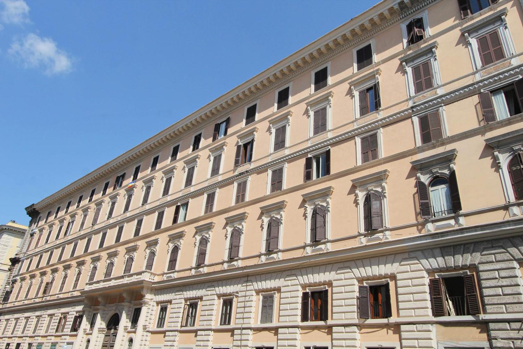 Roman Apartment Luaran gambar